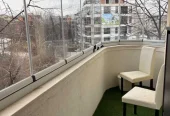 Двустаен апартмент под наем + опция, гараж и парко място!