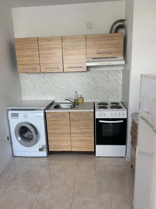 Двустаен, под наем, ж.к Овча Купел 2 1075.71 лв. / 550 €